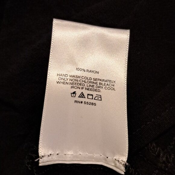 Express women's size XL plunge front tie closure style #90240, black romper NWT - Picture 8 of 9